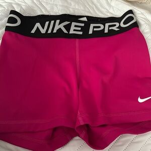 Nike pros hot pink